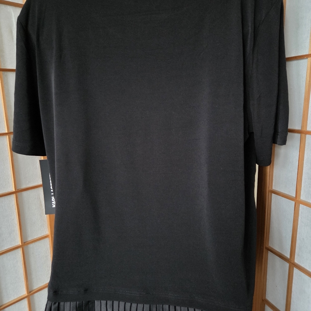 NWT WOMENS KARL LAGERFELD PARIS BLACK STRETCH POLYESTER PULLOVER BLOUSE MEDIUM - Picture 3 of 6